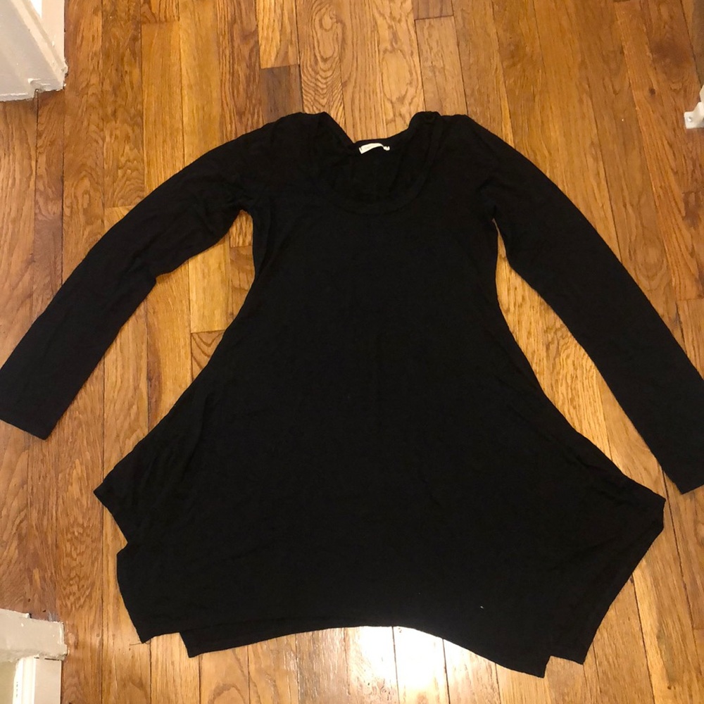 Black Flowy Top